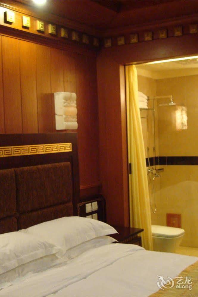 Yak Hotel 라사 외부 사진